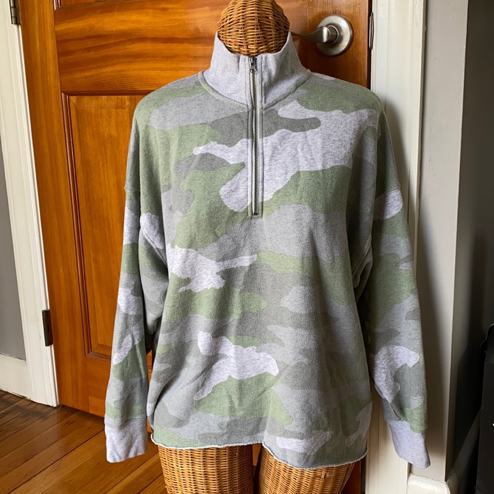 Arie Camo quarter zip sweatshirt